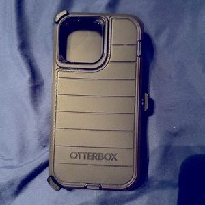 OtterBox Defender Series Case for IPhone 14 Pro Max